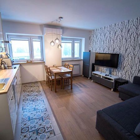 Apartament Kris 412 ชกลาร์สกา ปอเรมบา ภายนอก รูปภาพ