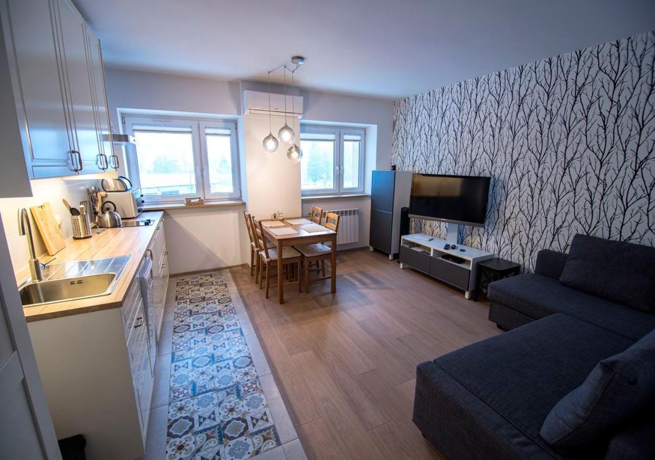 Apartament Kris 412 ชกลาร์สกา ปอเรมบา ภายนอก รูปภาพ