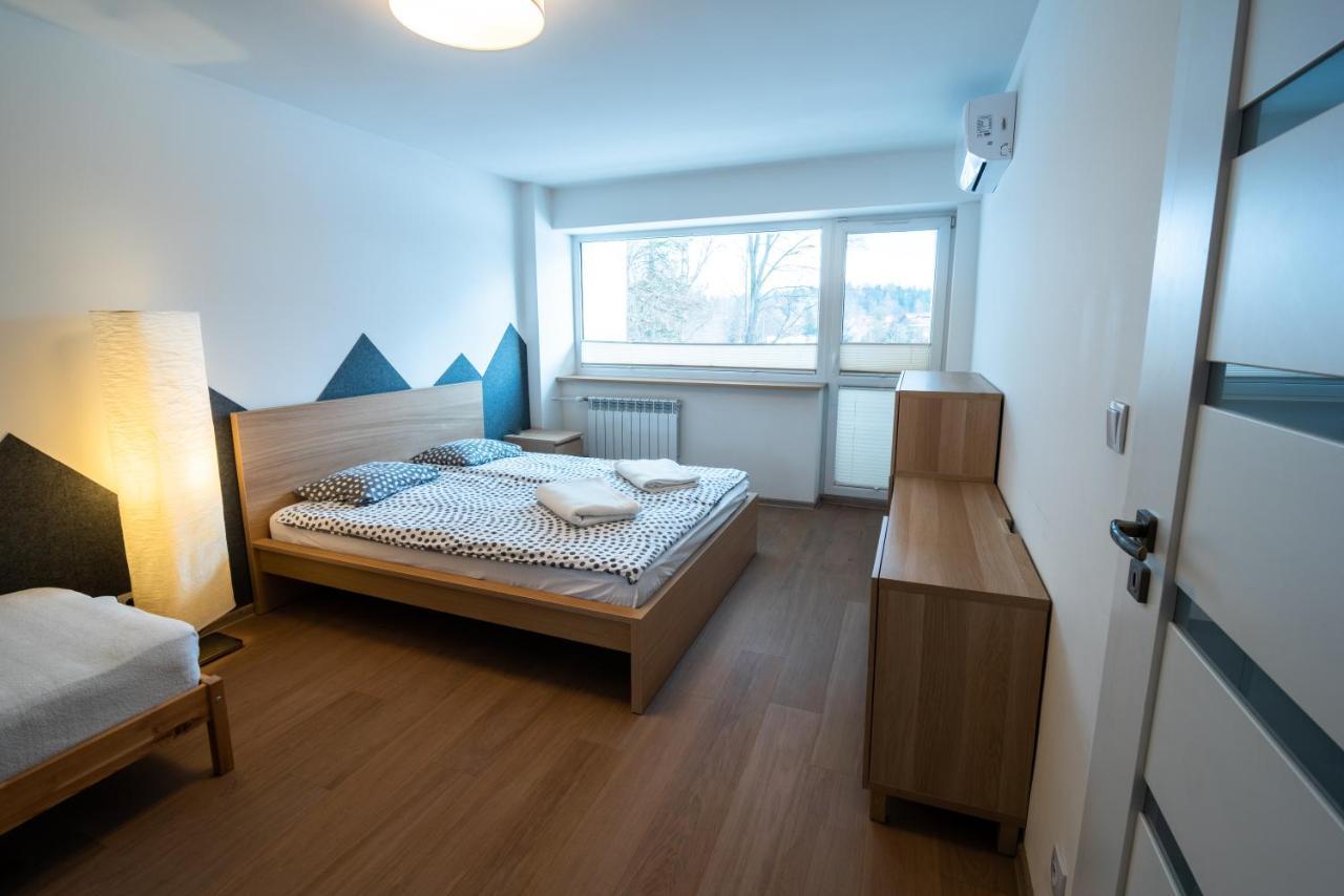 Apartament Kris 412 ชกลาร์สกา ปอเรมบา ภายนอก รูปภาพ